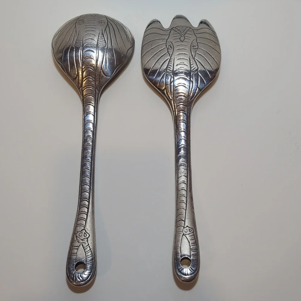 Elephant Salad Serving Set of 2
